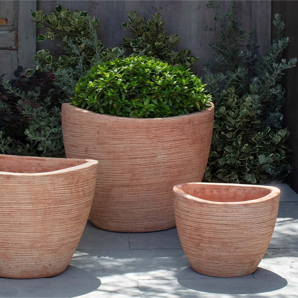 Belize Terra Cotta Planter Set of 3 in Terra Cotta Finish