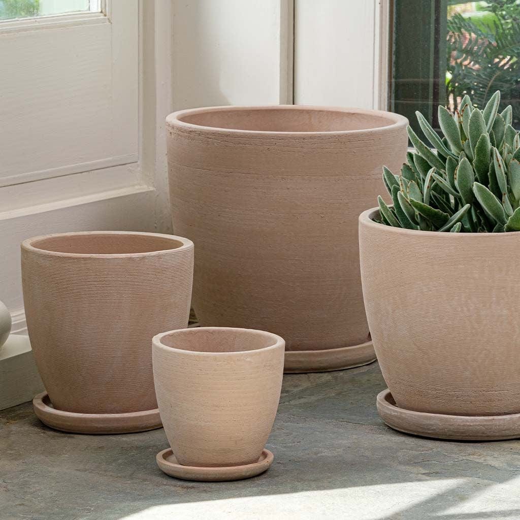 Lara Terra Cotta Planter Nested Set of 4 in Shell Finish