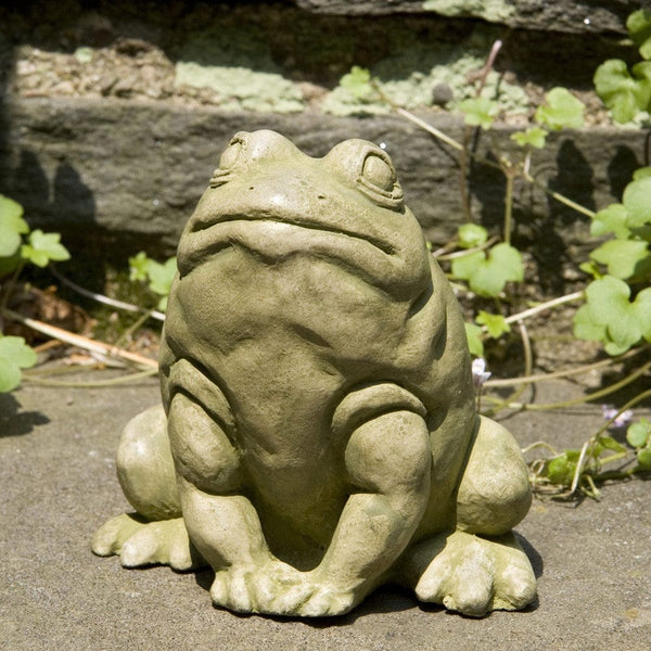 Jumper Frog Cast Stone Garden Statue